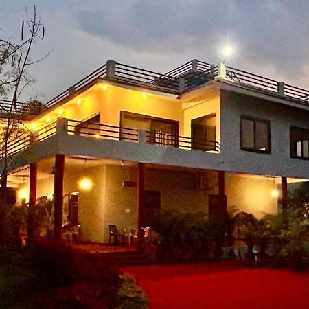 The English Gaon 4 Bhk Бхопал Екстер'єр фото